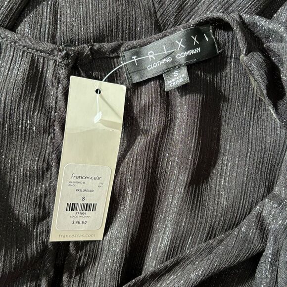 NWT Francessca’s‎ Trixxi black metallic short sleeve flutter dress size S - Picture 3 of 8